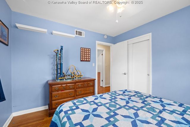 1520 Knob Road, Charleston, WV 25314