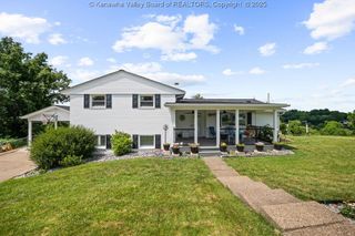 1520 Knob Road, Charleston, WV 25314