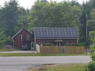 374 Dover Road, Chichester, NH 03258