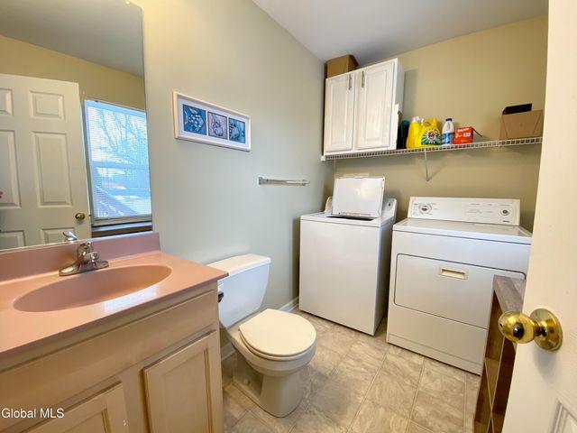 475 Chadwick Road, Schenectady, NY 12304