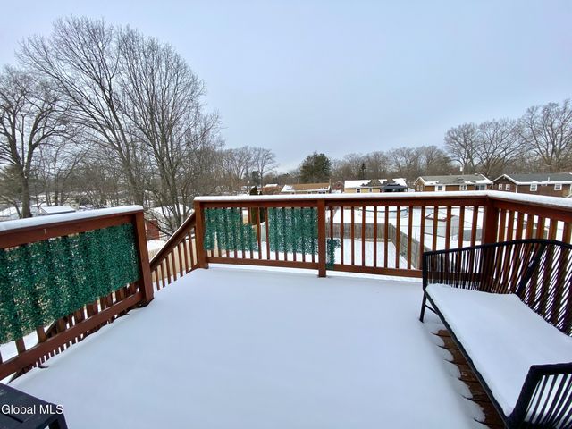 475 Chadwick Road, Schenectady, NY 12304