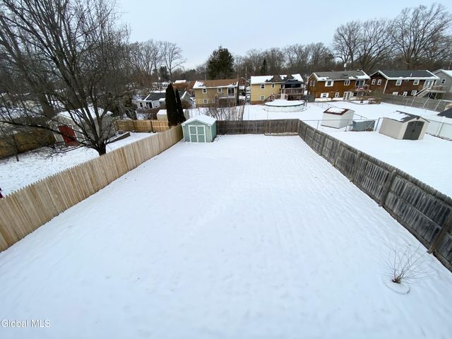 475 Chadwick Road, Schenectady, NY 12304