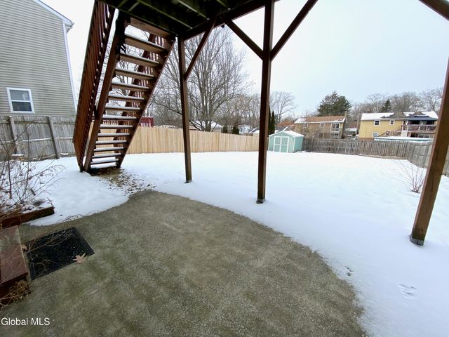 475 Chadwick Road, Schenectady, NY 12304