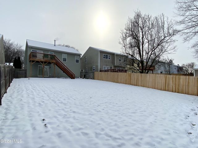 475 Chadwick Road, Schenectady, NY 12304