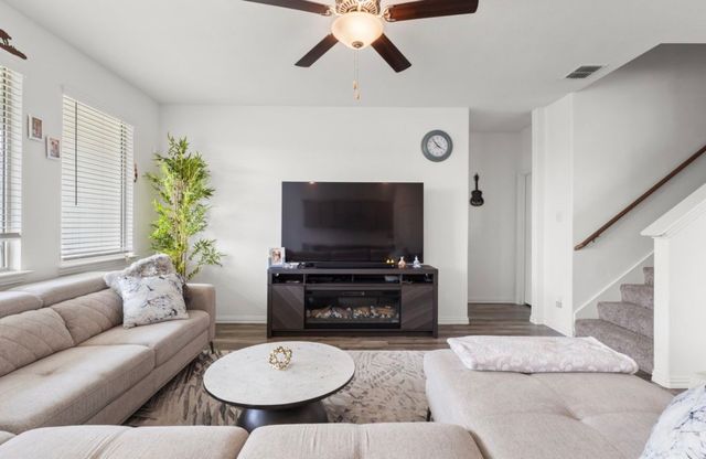 14801 Holster Trail, Fort Worth, TX 76052