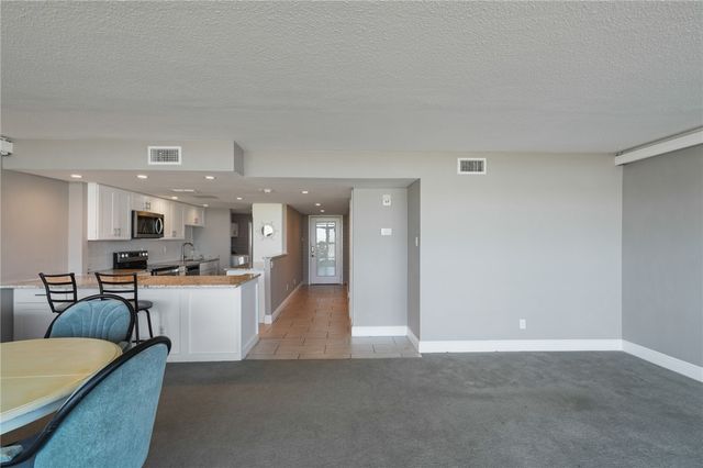 4242 Gulfbreeze Blvd 201, Corpus Christi, TX 78402