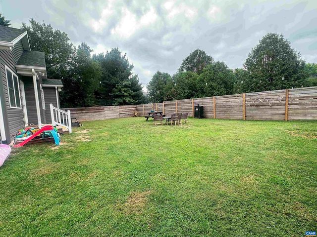 307 15TH ST, Grottoes, VA 24441