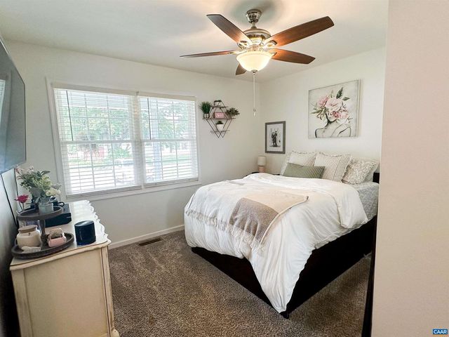 307 15TH ST, Grottoes, VA 24441