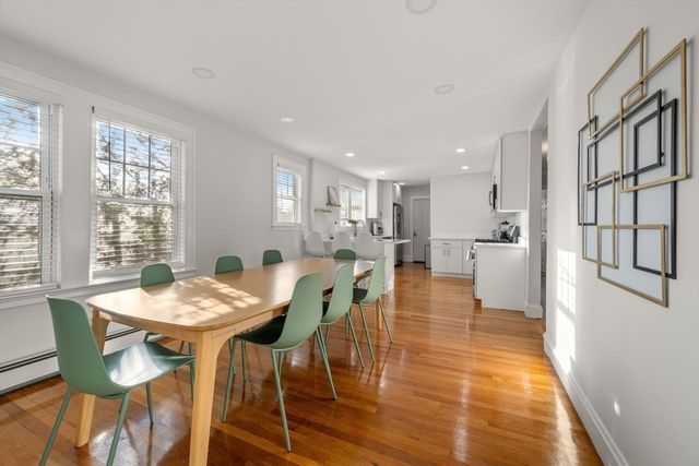 65-67 Saint James Circle, Newton, MA 02458