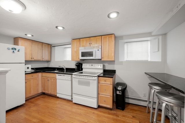 65-67 Saint James Circle, Newton, MA 02458