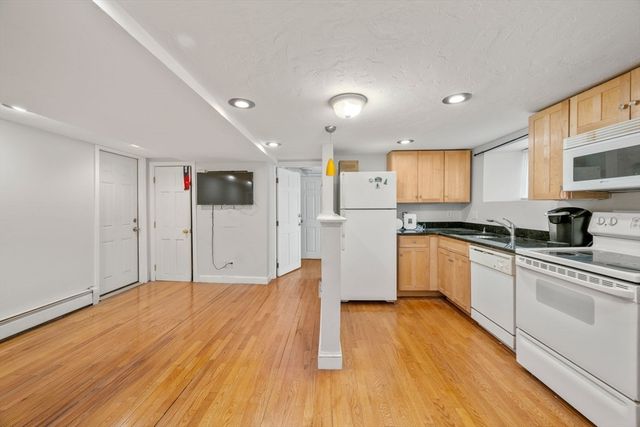 65-67 Saint James Circle, Newton, MA 02458