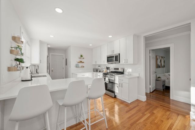 65-67 Saint James Circle, Newton, MA 02458