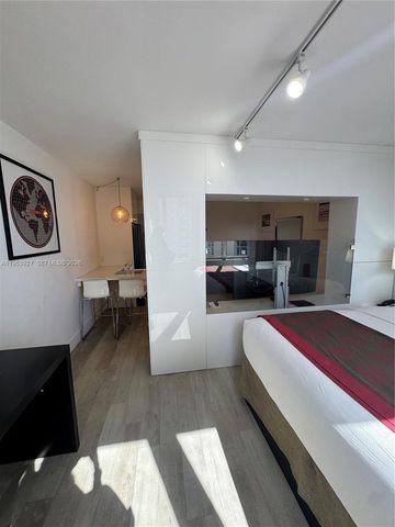 19201 Collins Ave 1004, Sunny Isles Beach, FL 33160