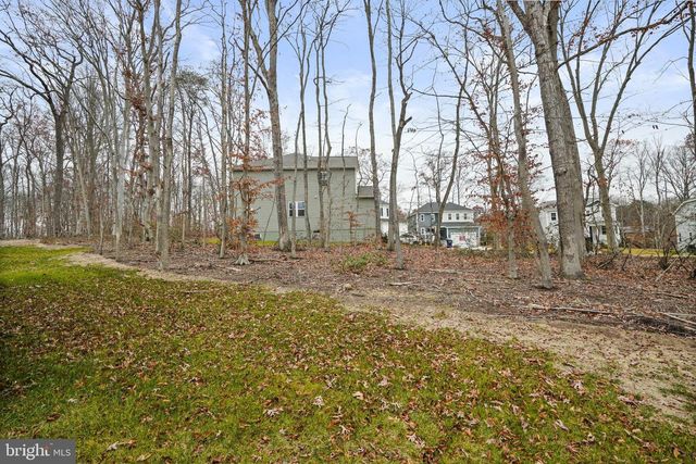 101 CATALPA DR, North East, MD 21901