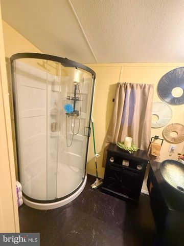 2581 OLD HARRISBURG RD, Gettysburg, PA 17325