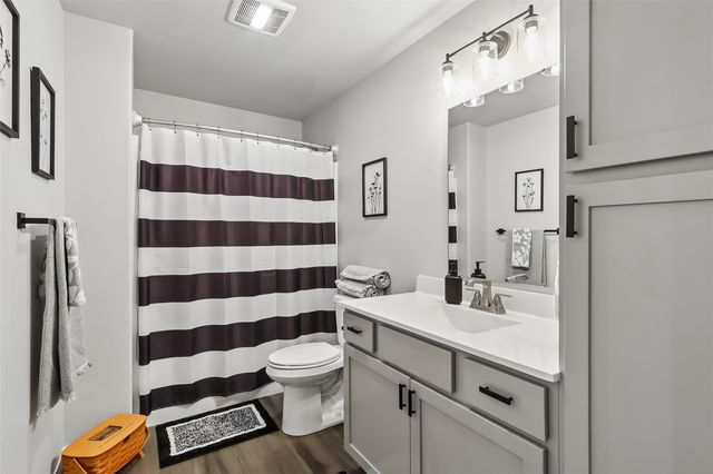 980 Aiden Street, Iowa City, IA 52245