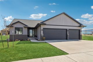 980 Aiden Street, Iowa City, IA 52245