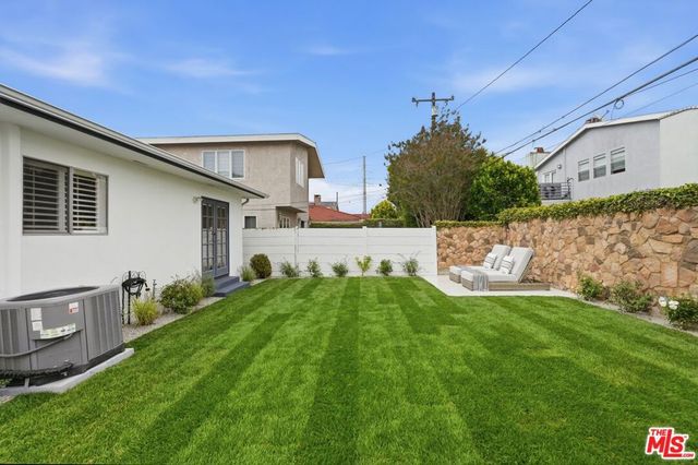 3600 Pine Avenue, Manhattan Beach, CA 90266