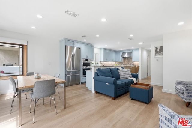 3600 Pine Avenue, Manhattan Beach, CA 90266
