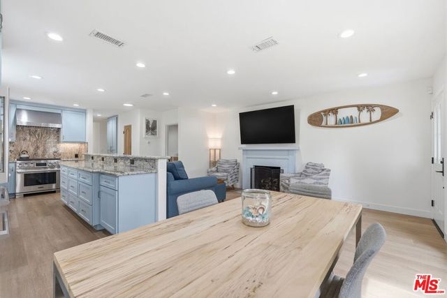 3600 Pine Avenue, Manhattan Beach, CA 90266