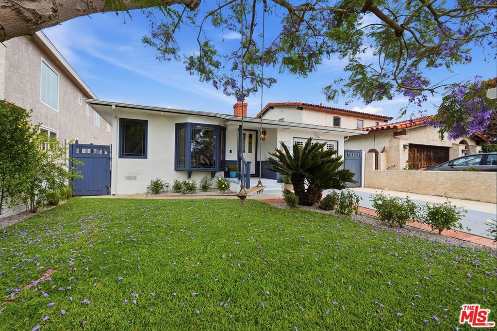 3600 Pine Avenue, Manhattan Beach, CA 90266