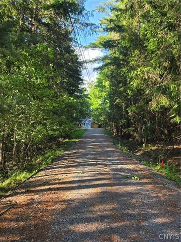 344 Brown Road, Frankfort, NY 13340