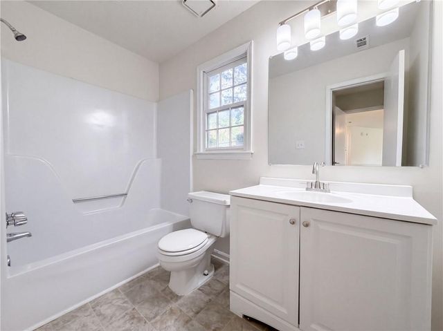 6120 Dorchester Drive, Rex, GA 30273