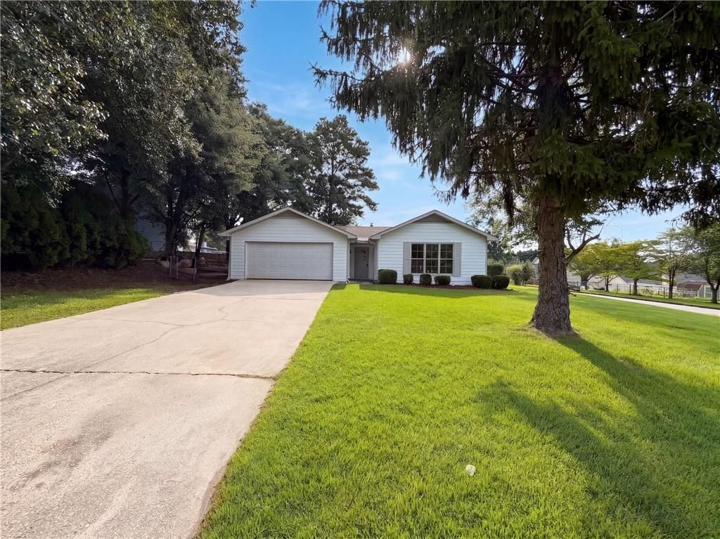 6120 Dorchester Drive, Rex, GA 30273