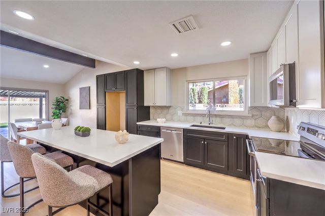 5408 Supai Drive, Las Vegas, NV 89103