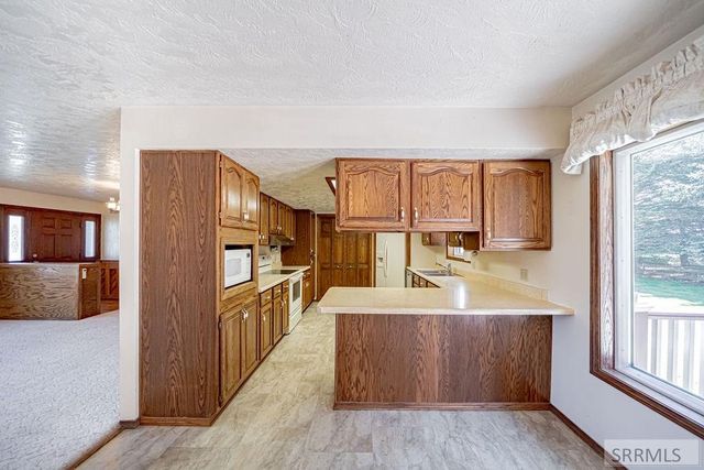 5915 W 65th S, Idaho Falls, ID 83402