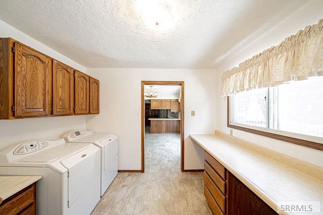 5915 W 65th S, Idaho Falls, ID 83402