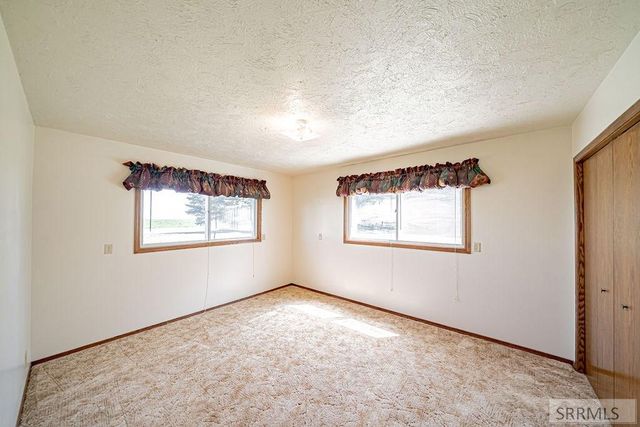 5915 W 65th S, Idaho Falls, ID 83402
