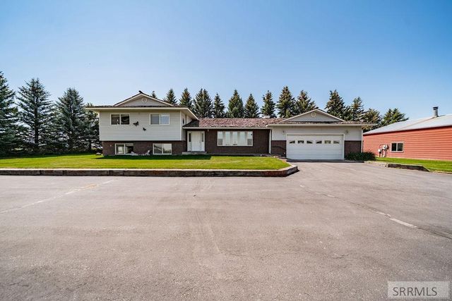 5915 W 65th S, Idaho Falls, ID 83402