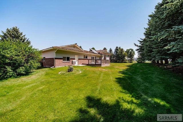 5915 W 65th S, Idaho Falls, ID 83402