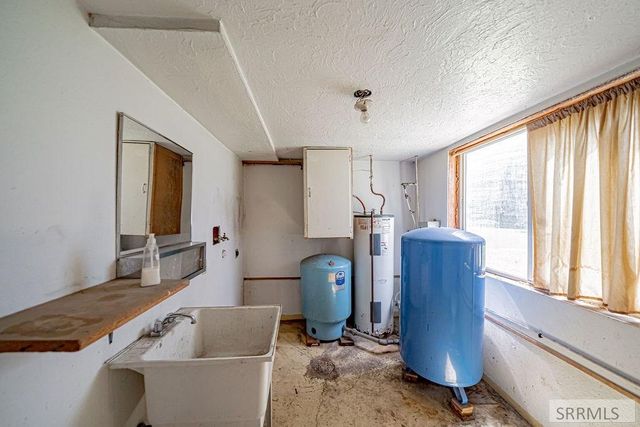 5915 W 65th S, Idaho Falls, ID 83402