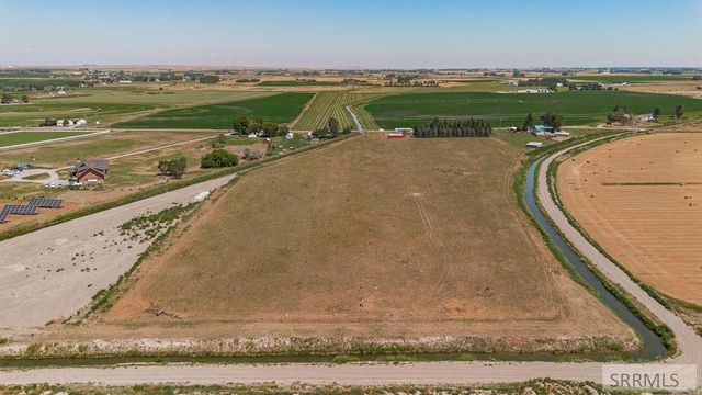 5915 W 65th S, Idaho Falls, ID 83402