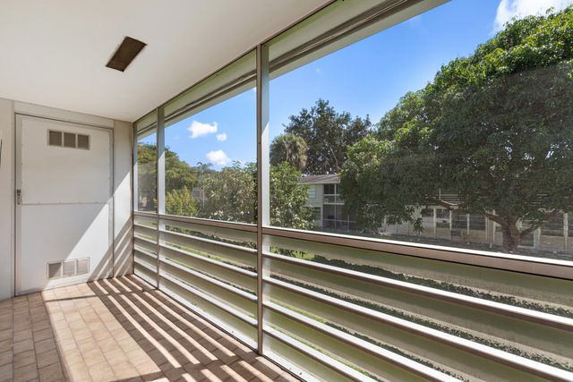 142 Ventnor Drive I, Deerfield Beach, FL 33442
