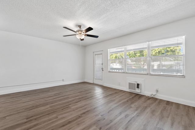 142 Ventnor Drive I, Deerfield Beach, FL 33442
