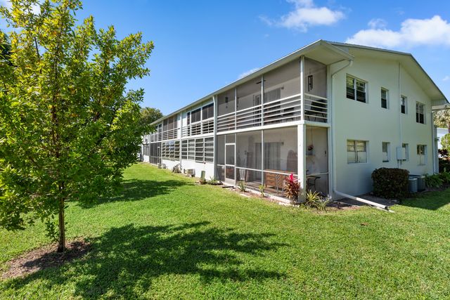142 Ventnor Drive I, Deerfield Beach, FL 33442