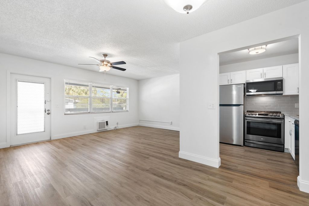 142 Ventnor Drive I, Deerfield Beach, FL 33442