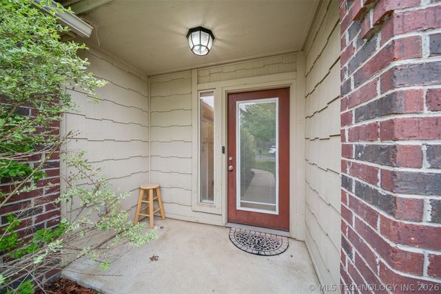 9905 N 103rd East Avenue, Owasso, OK 74055