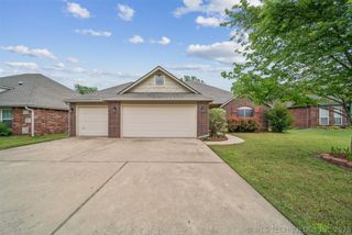 9905 N 103rd East Avenue, Owasso, OK 74055