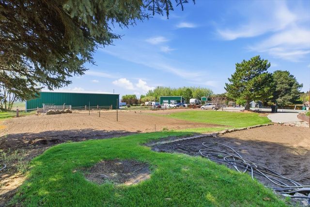 222 E VALLEY DR, Preston, ID 83263