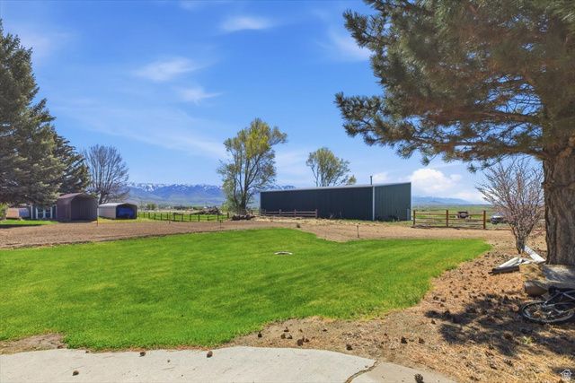 222 E VALLEY DR, Preston, ID 83263