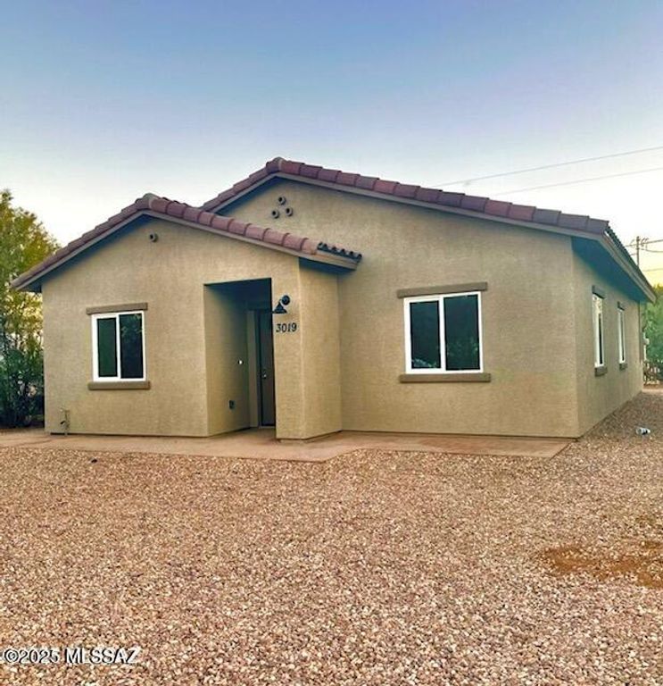 Image 1 of property listing at 10176 S Old Nogales Highway, Tucson, AZ 85756