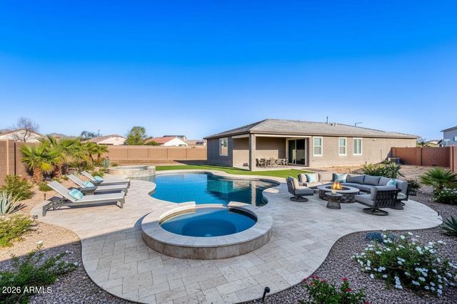 17953 W GOLDEN Lane, Waddell, AZ 85355