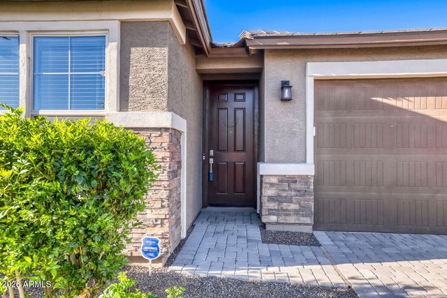 17953 W GOLDEN Lane, Waddell, AZ 85355