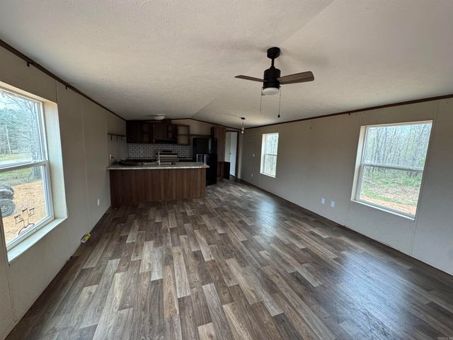 109 Madison Lane, Jacksonville, AR 72076