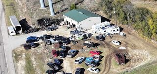 1076 E I35 Highway, Abbott, TX 76621