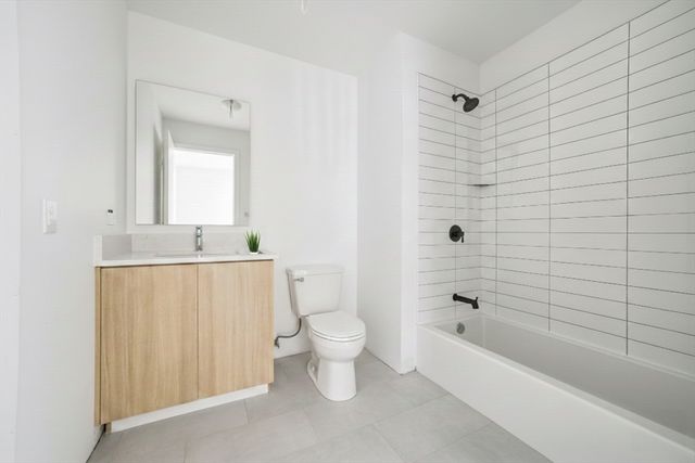 1035 Commonwealth Ave 306, Boston, MA 02215